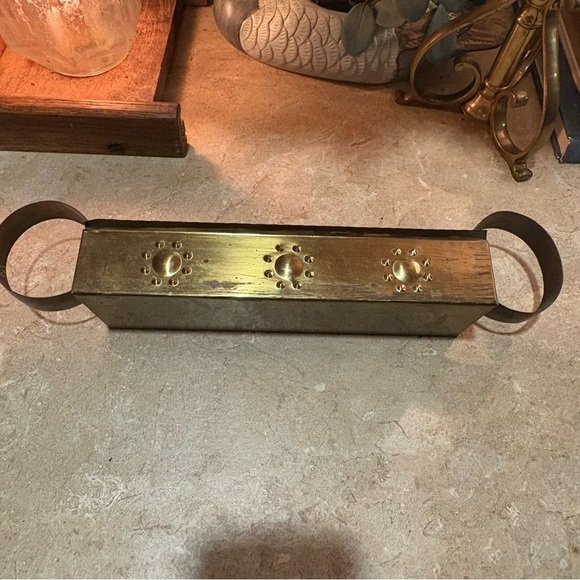 Vintage made in Sweden brass 4 candle holder - Picture 2 of 11